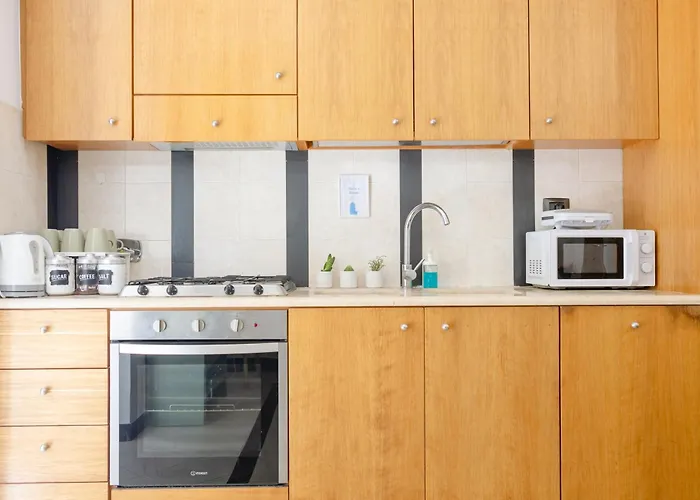 Apartmente S Camillo - 2 Bedroom With Garden And Bbq - By Homes * Roma